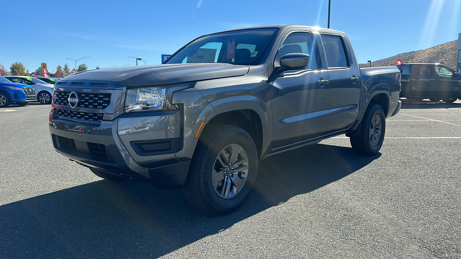 2025 Nissan Frontier SV 7