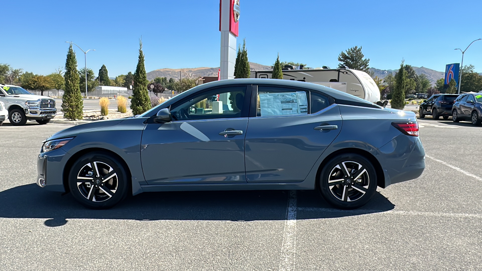 2025 Nissan Sentra SV 6