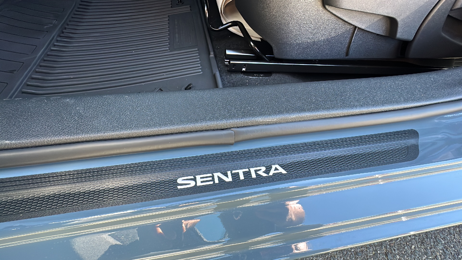 2025 Nissan Sentra SV 25