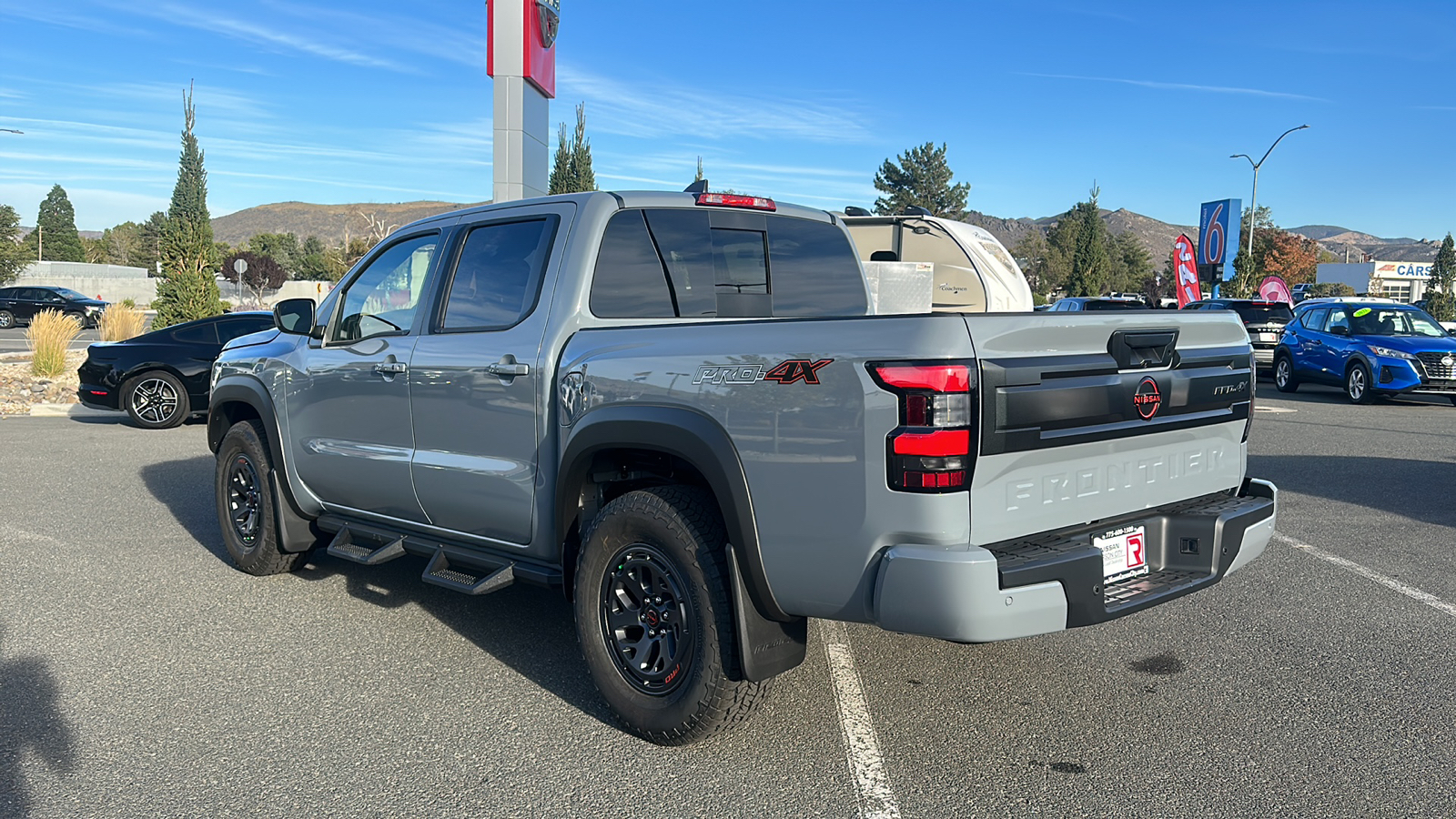 2025 Nissan Frontier PRO-4X 5