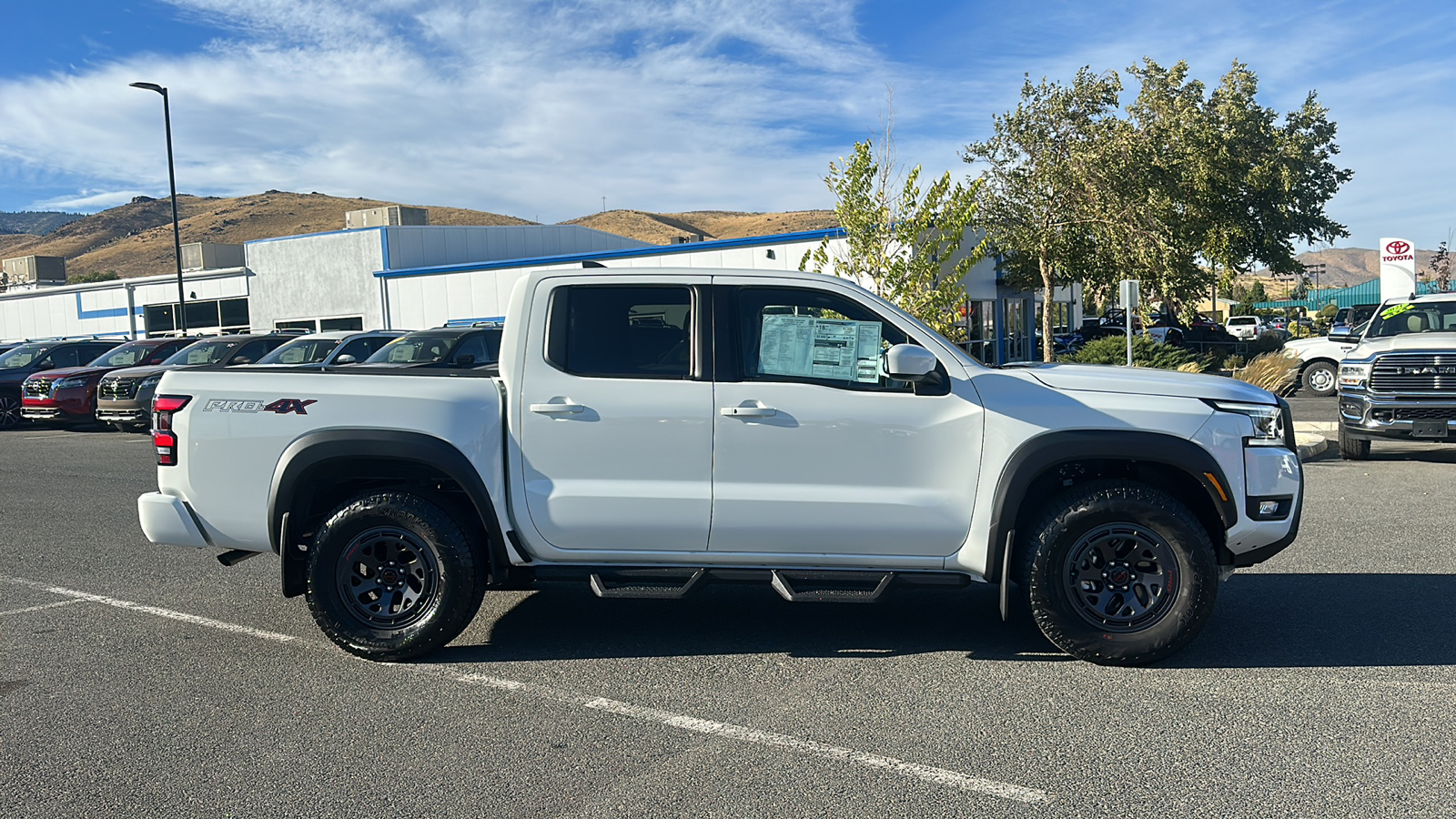 2025 Nissan Frontier PRO-4X 2