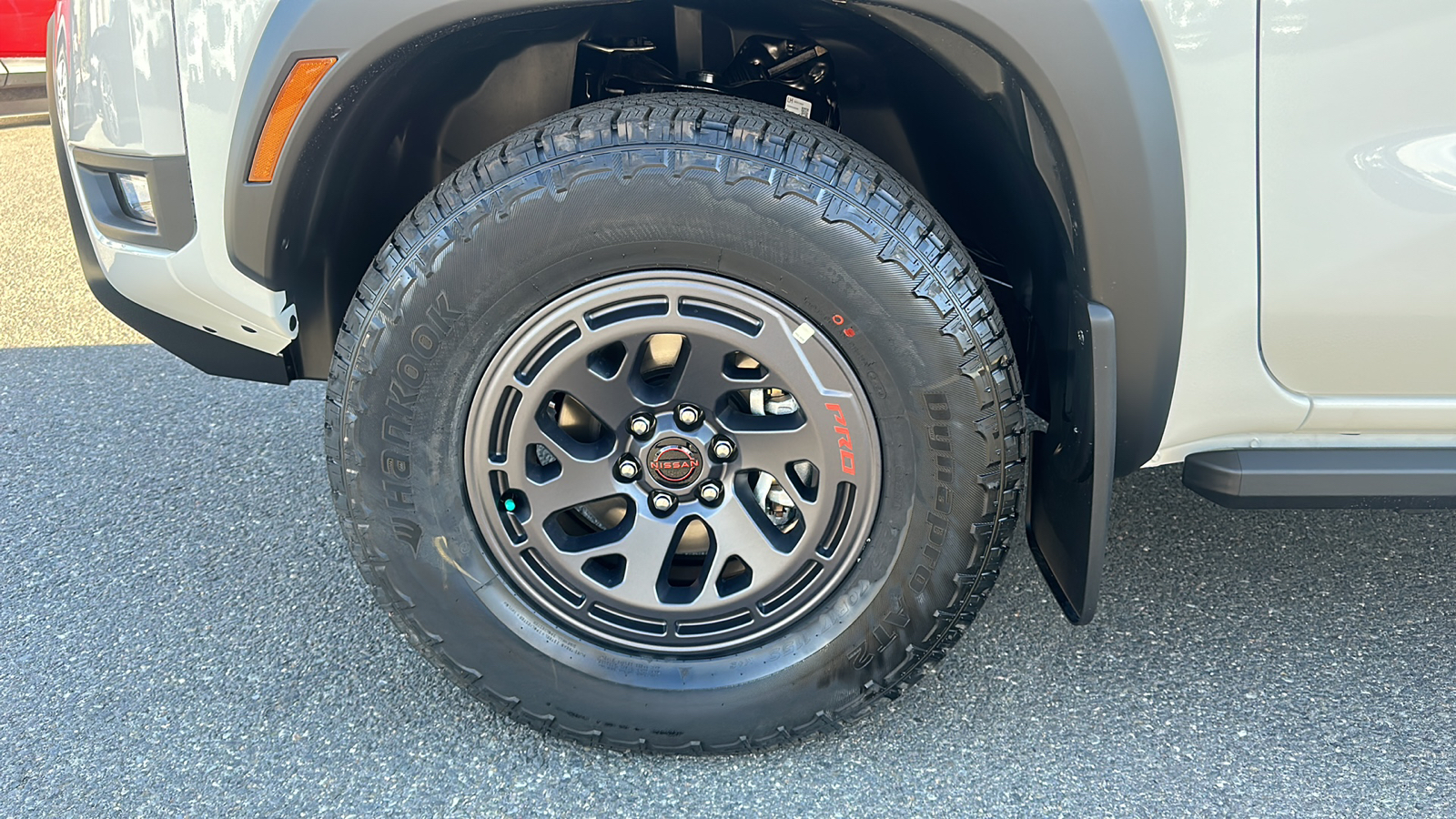 2025 Nissan Frontier PRO-4X 10