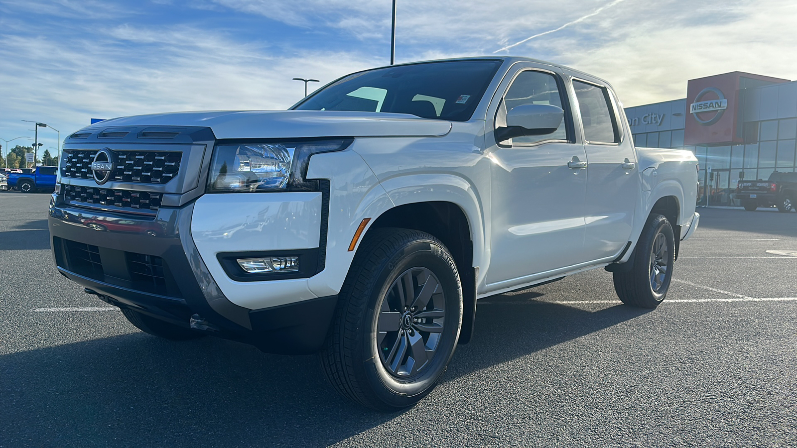 2025 Nissan Frontier SV 7