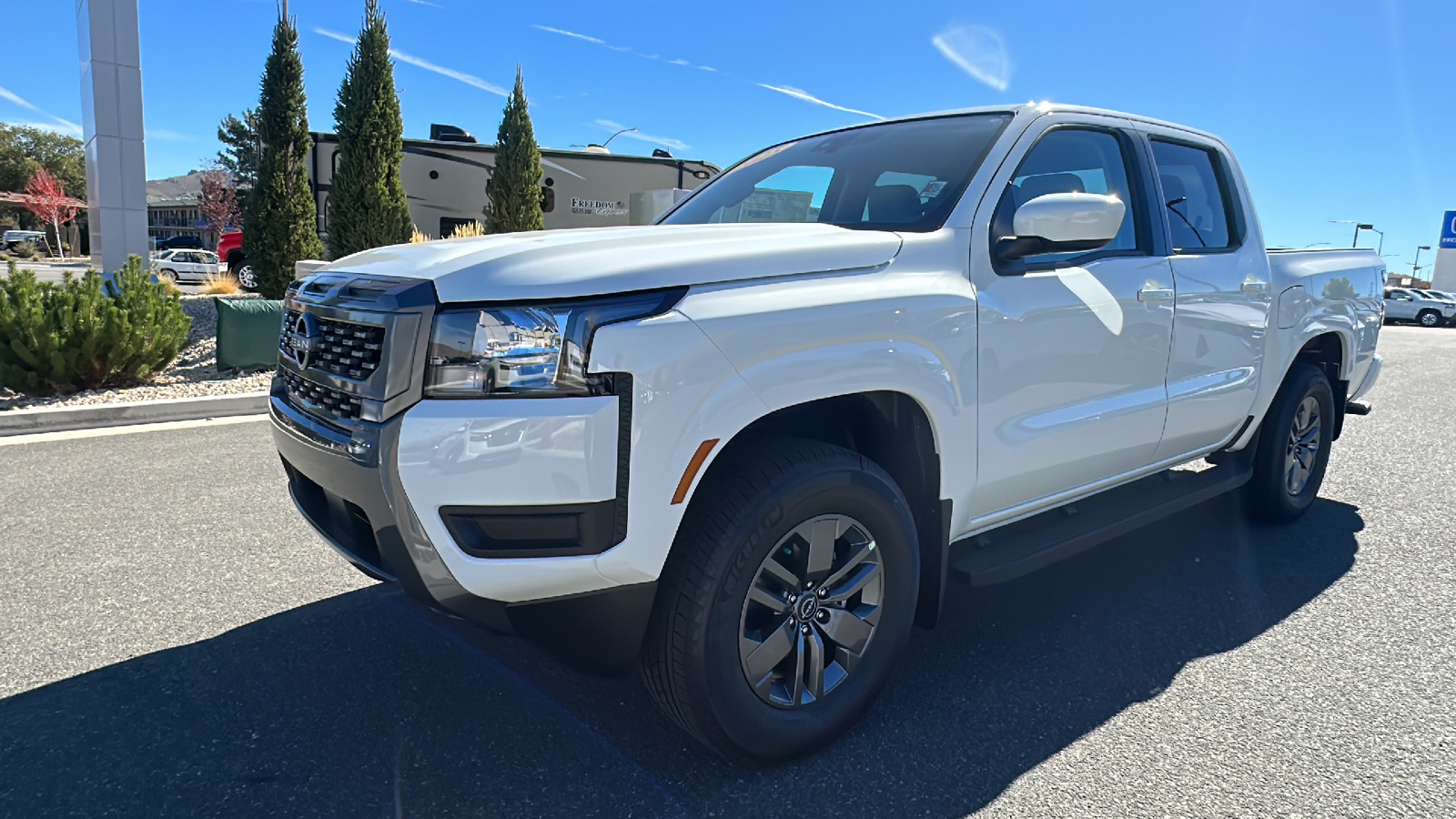 2025 Nissan Frontier SV 7