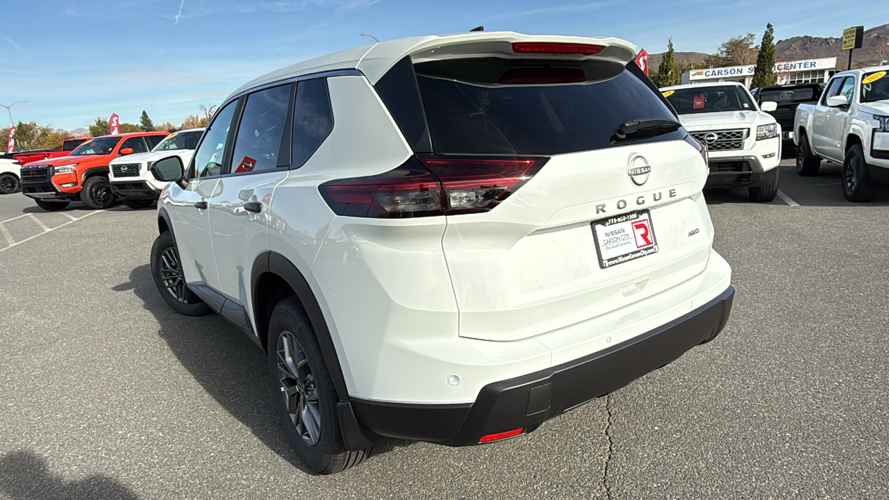 2025 Nissan Rogue S 5