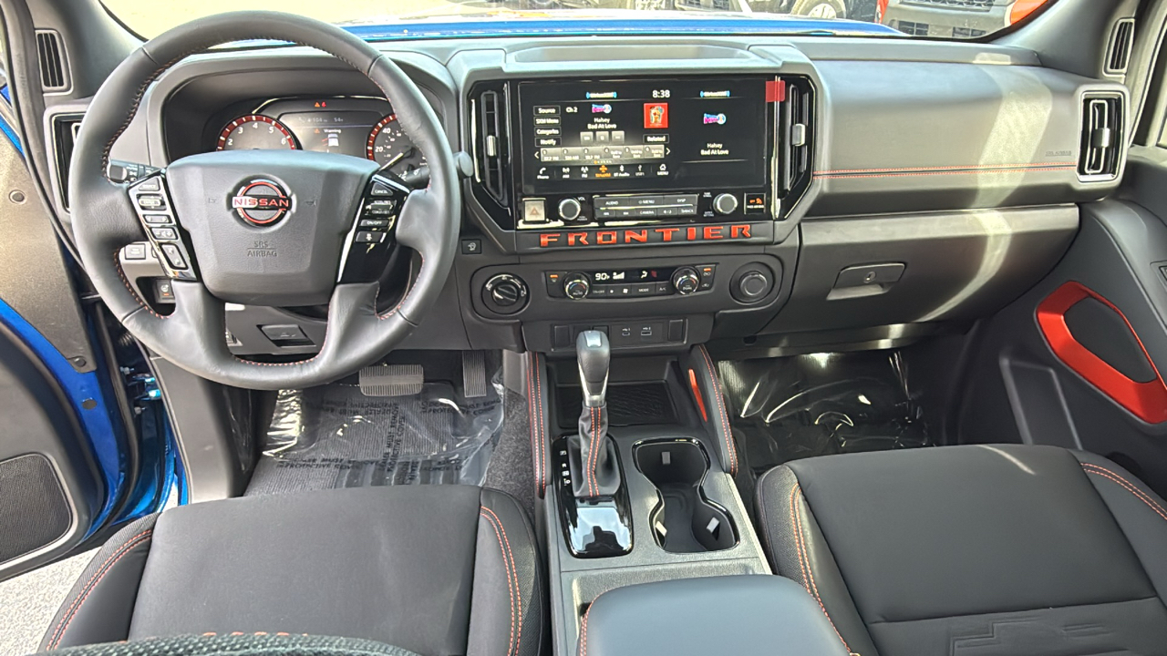 2025 Nissan Frontier PRO-4X 21