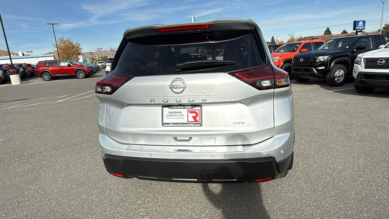 2025 Nissan Rogue SV 4