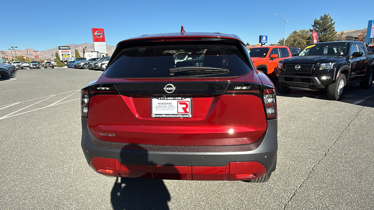 2025 Nissan Kicks SV 4