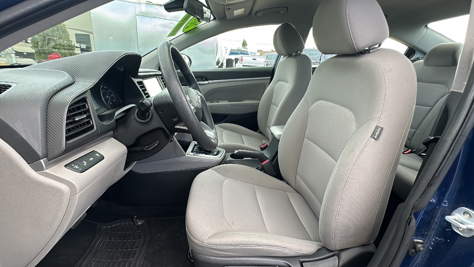 2019 Hyundai Elantra SEL 22