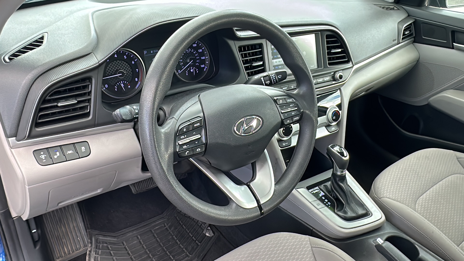 2019 Hyundai Elantra SEL 37