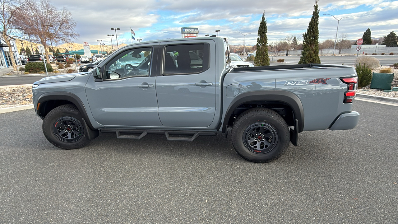 2025 Nissan Frontier PRO-4X 6