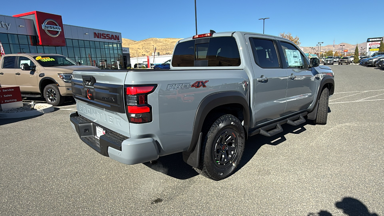 2025 Nissan Frontier PRO-4X 3