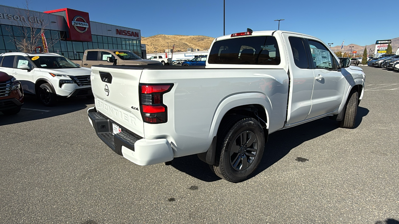 2025 Nissan Frontier SV 3