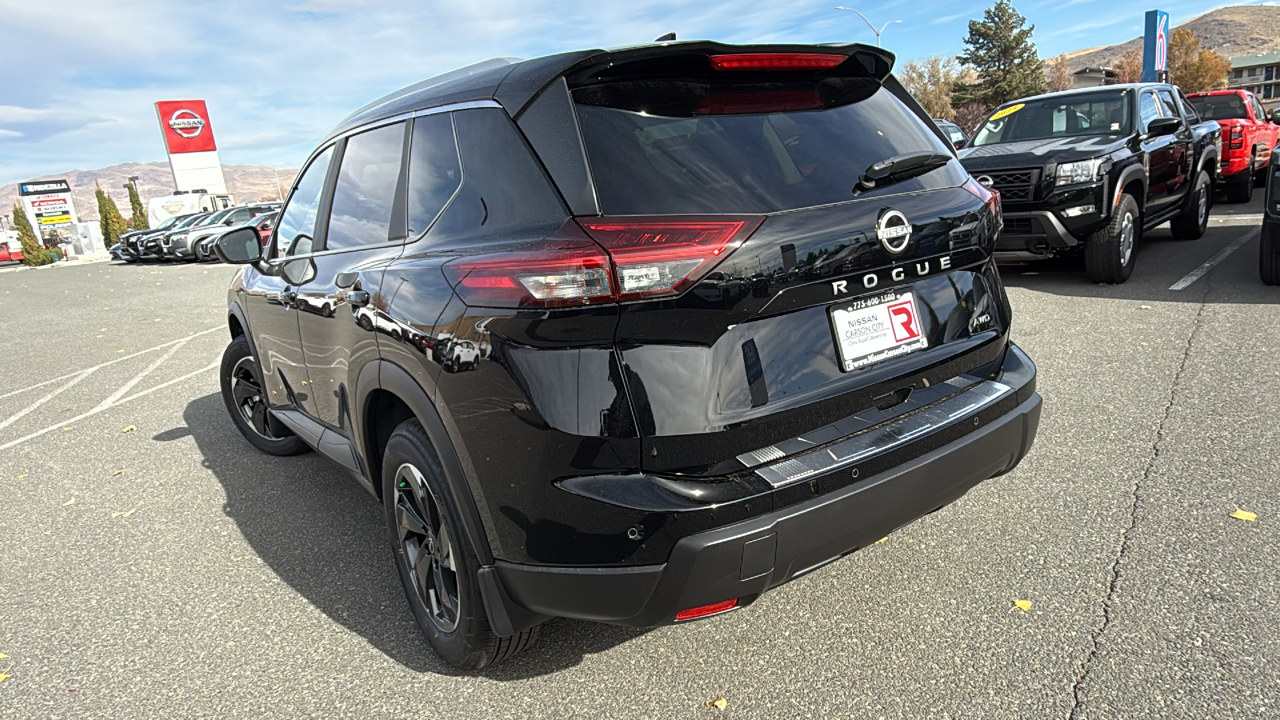 2025 Nissan Rogue SV 5