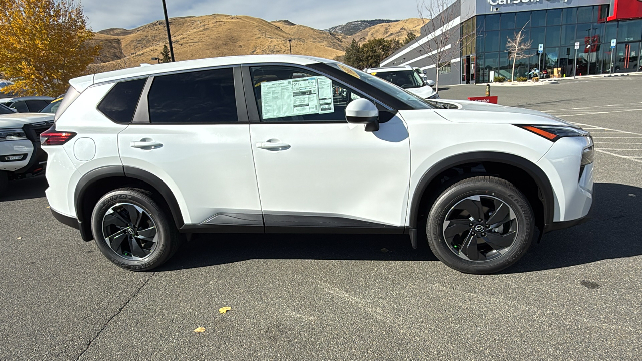 2025 Nissan Rogue SV 2