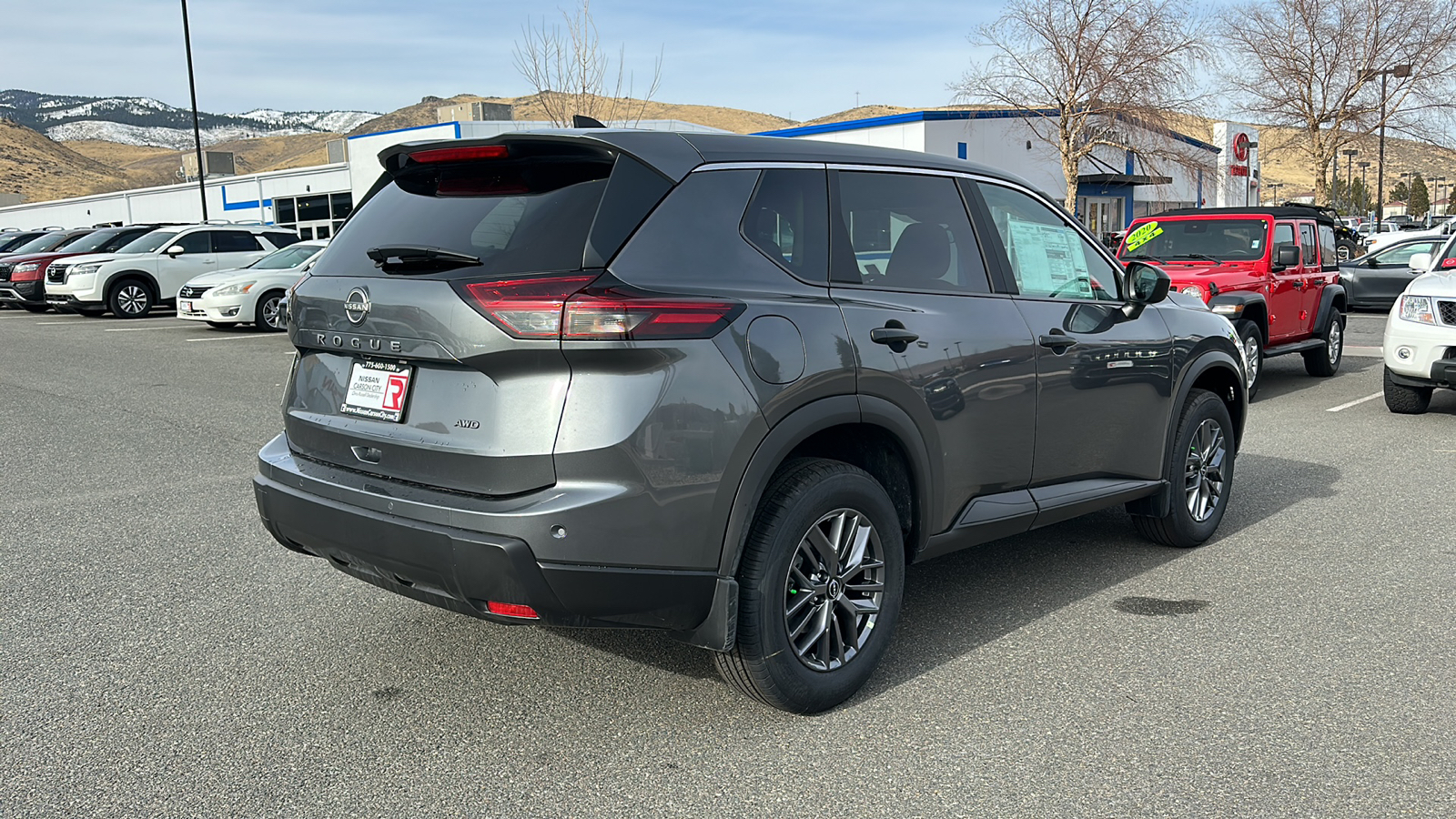 2025 Nissan Rogue S 3