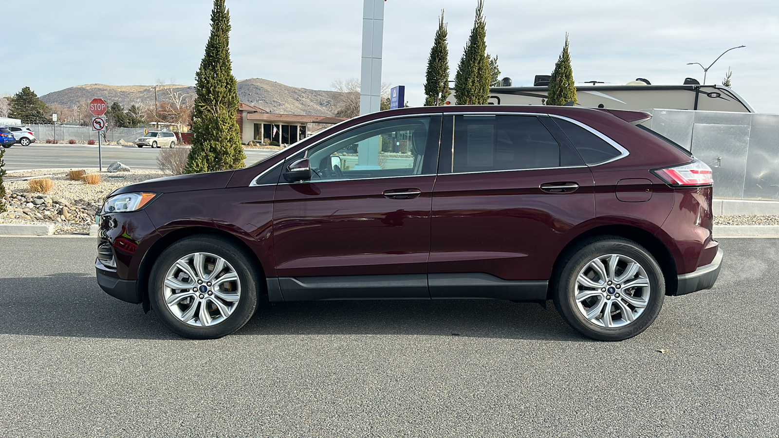 2021 Ford Edge Titanium 6