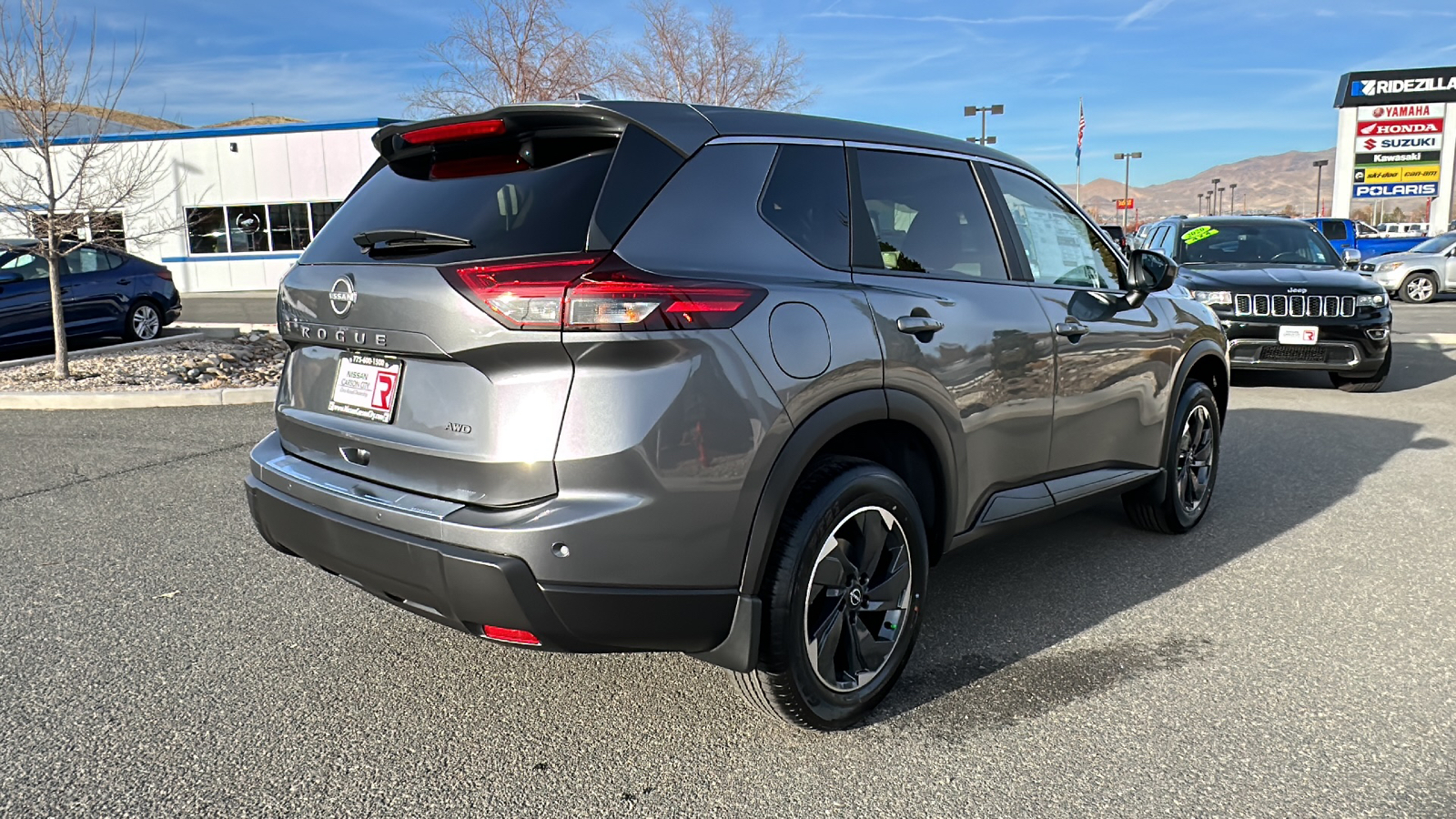 2025 Nissan Rogue SV 3