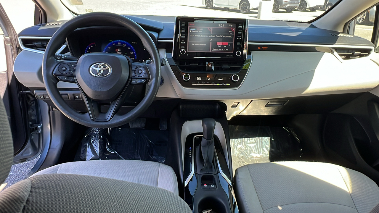 2021 Toyota Corolla Hybrid LE 16