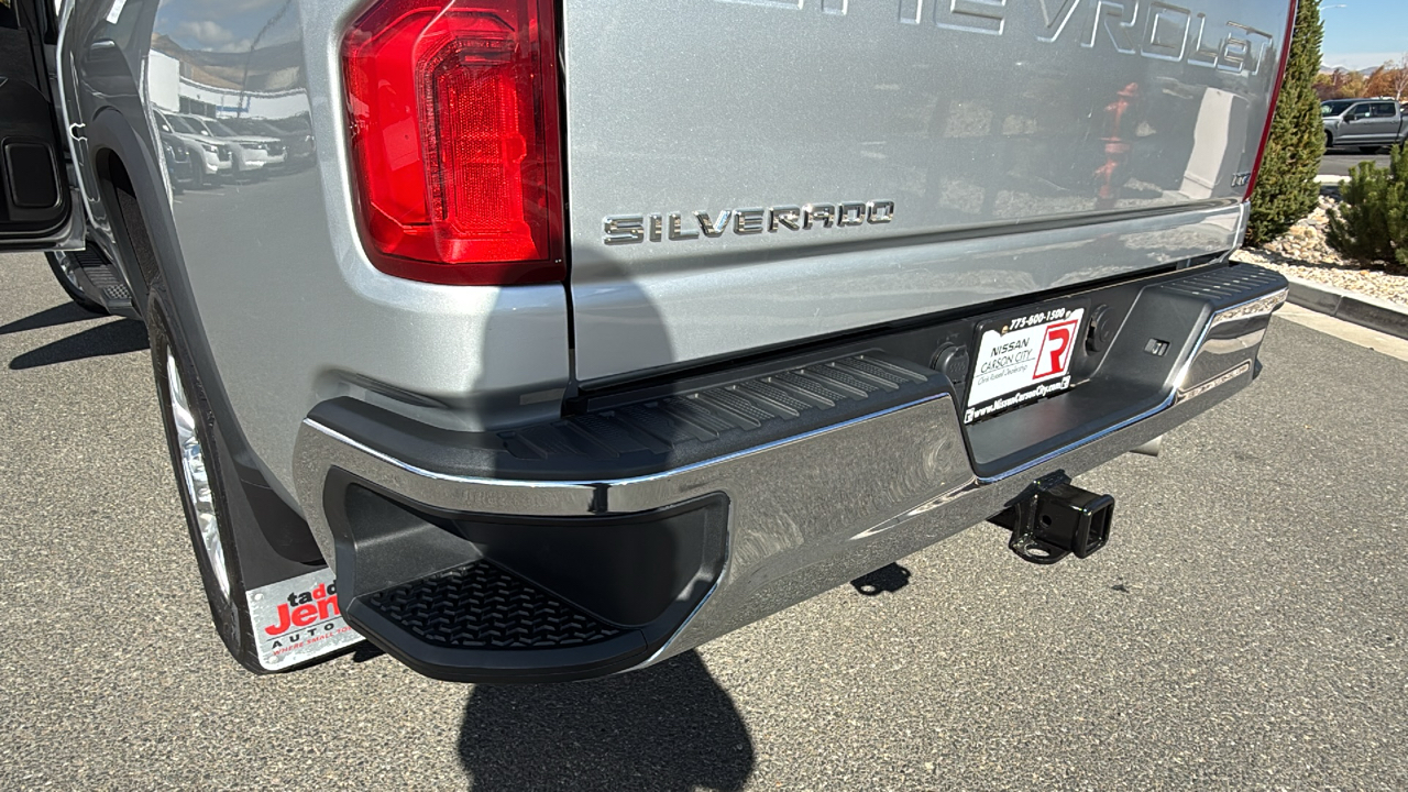 2021 Chevrolet Silverado 3500HD LTZ 12