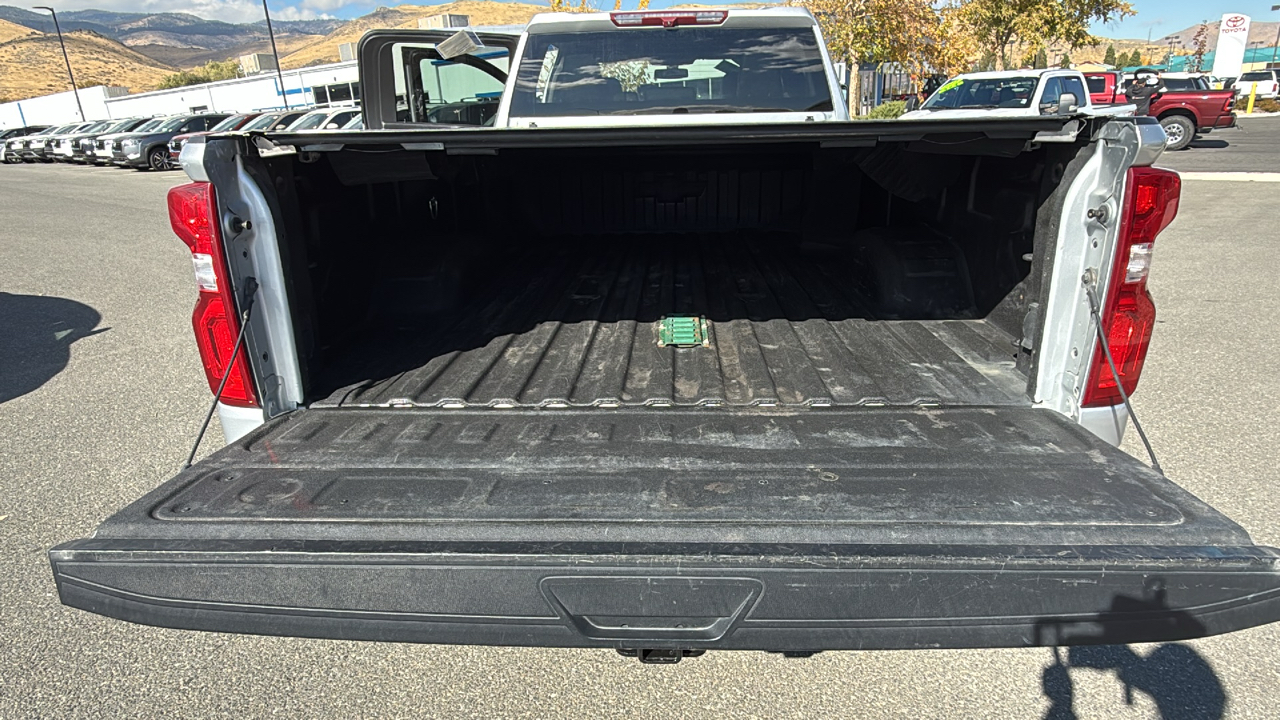 2021 Chevrolet Silverado 3500HD LTZ 13