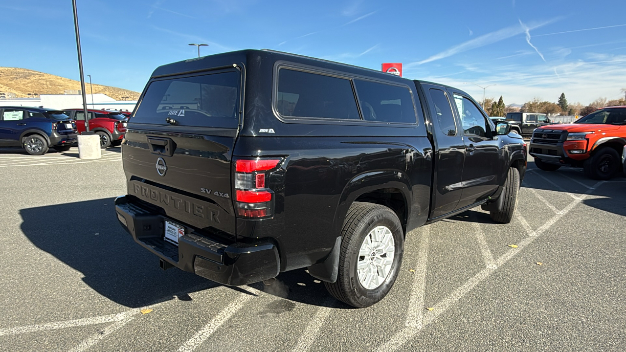 2022 Nissan Frontier SV 3