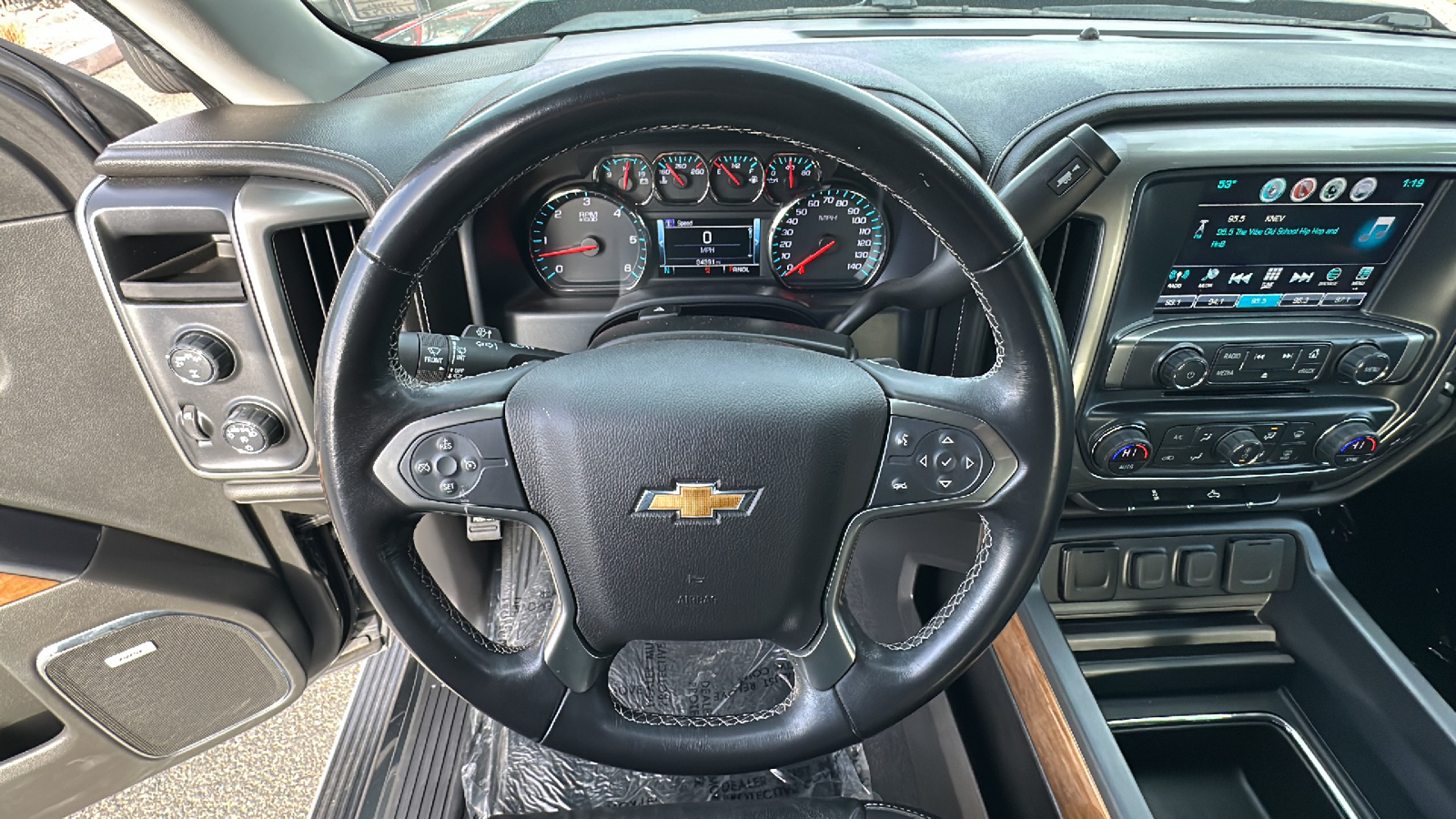 2018 Chevrolet Silverado 1500 LTZ 49