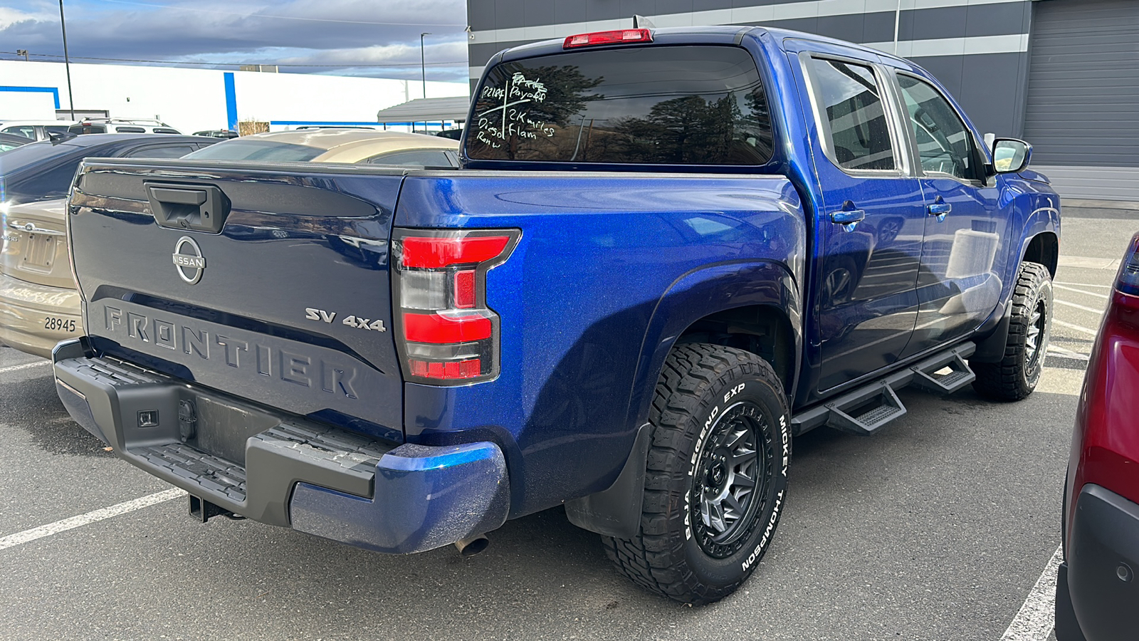 2023 Nissan Frontier SV 4