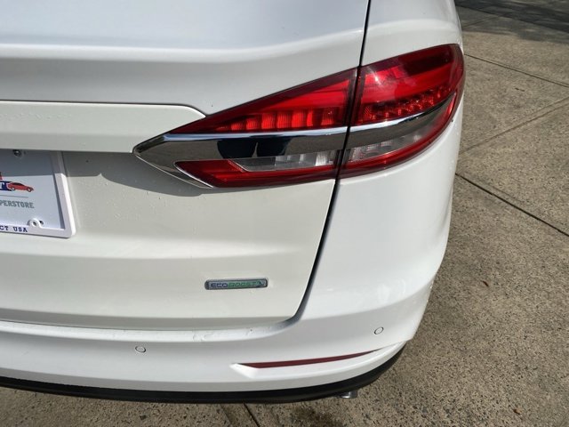 2019 Ford Fusion SEL 13