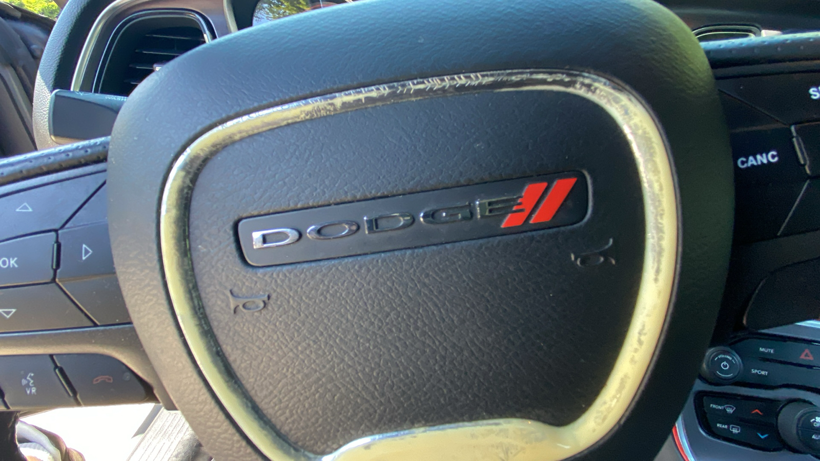 2018 Dodge Challenger R/T 23
