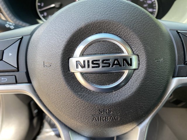 2021 Nissan Sentra SV 26