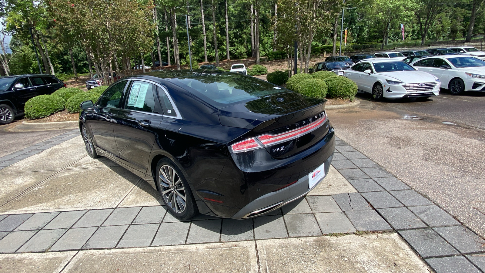 2020 Lincoln MKZ  9