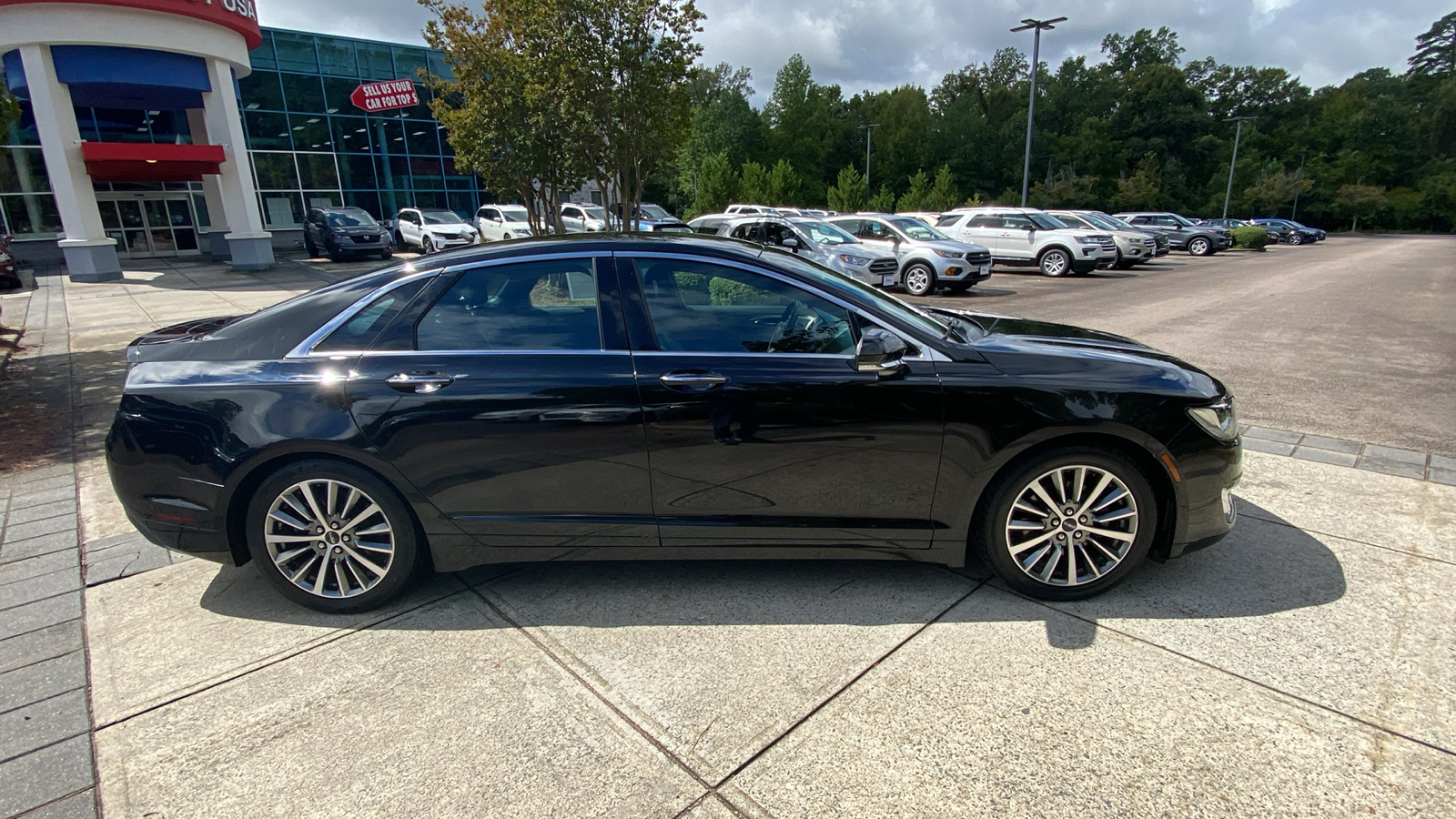 2020 Lincoln MKZ  16