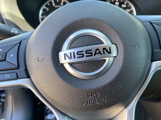 2020 Nissan Sentra S 25