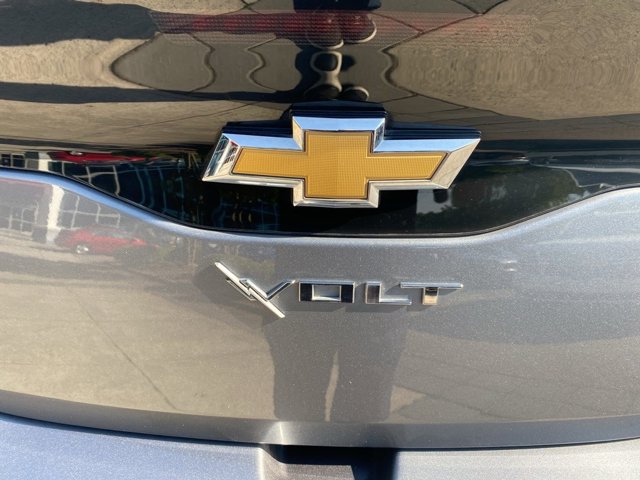 2018 Chevrolet Volt LT 12