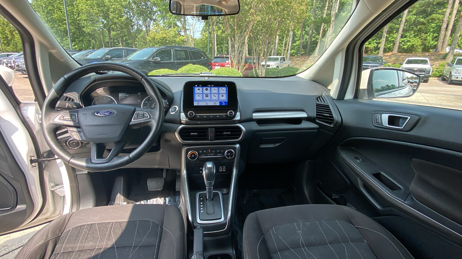 2018 Ford EcoSport SE 34