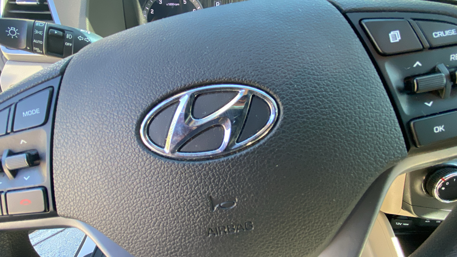 2016 Hyundai Tucson SE 20