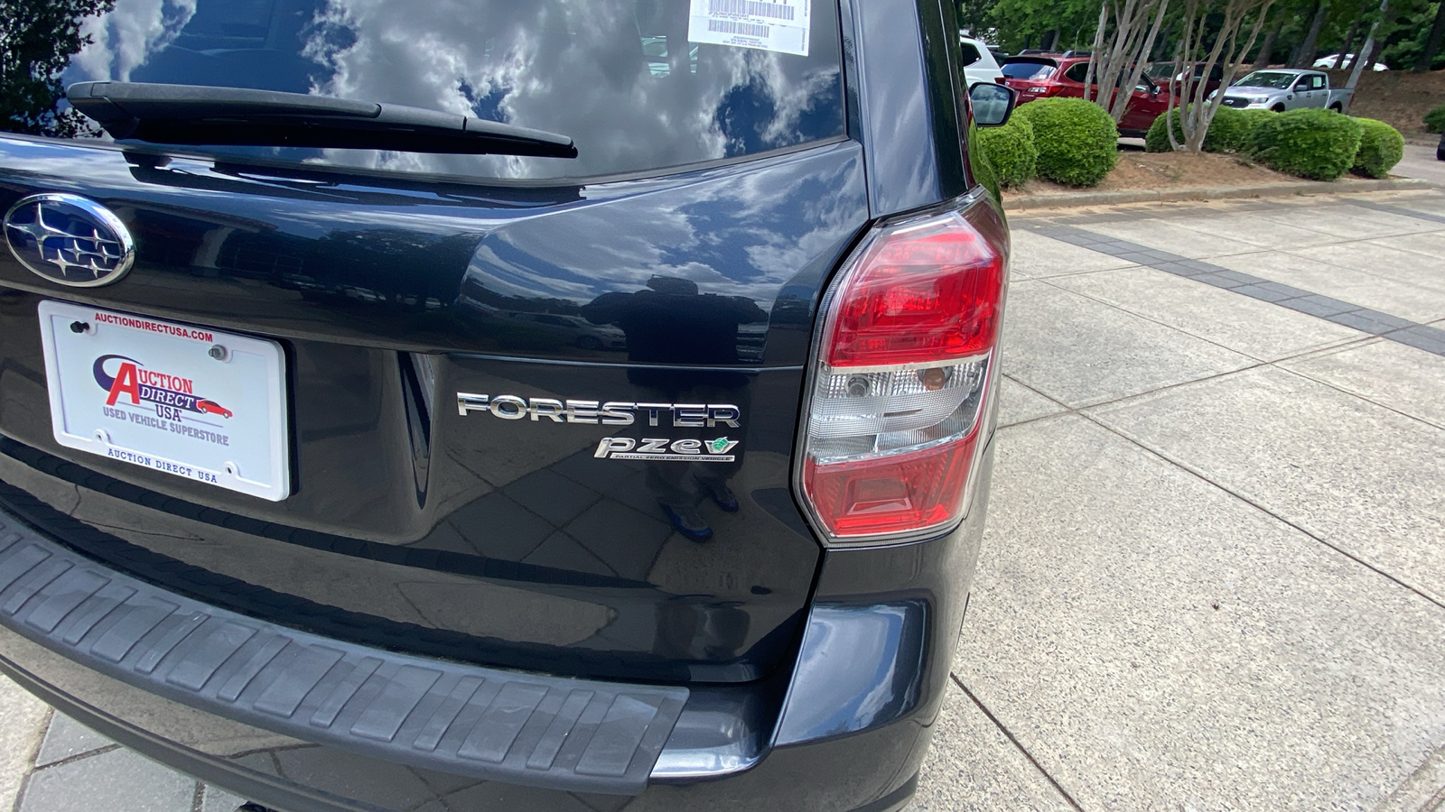 2015 Subaru Forester 2.5i Premium 13