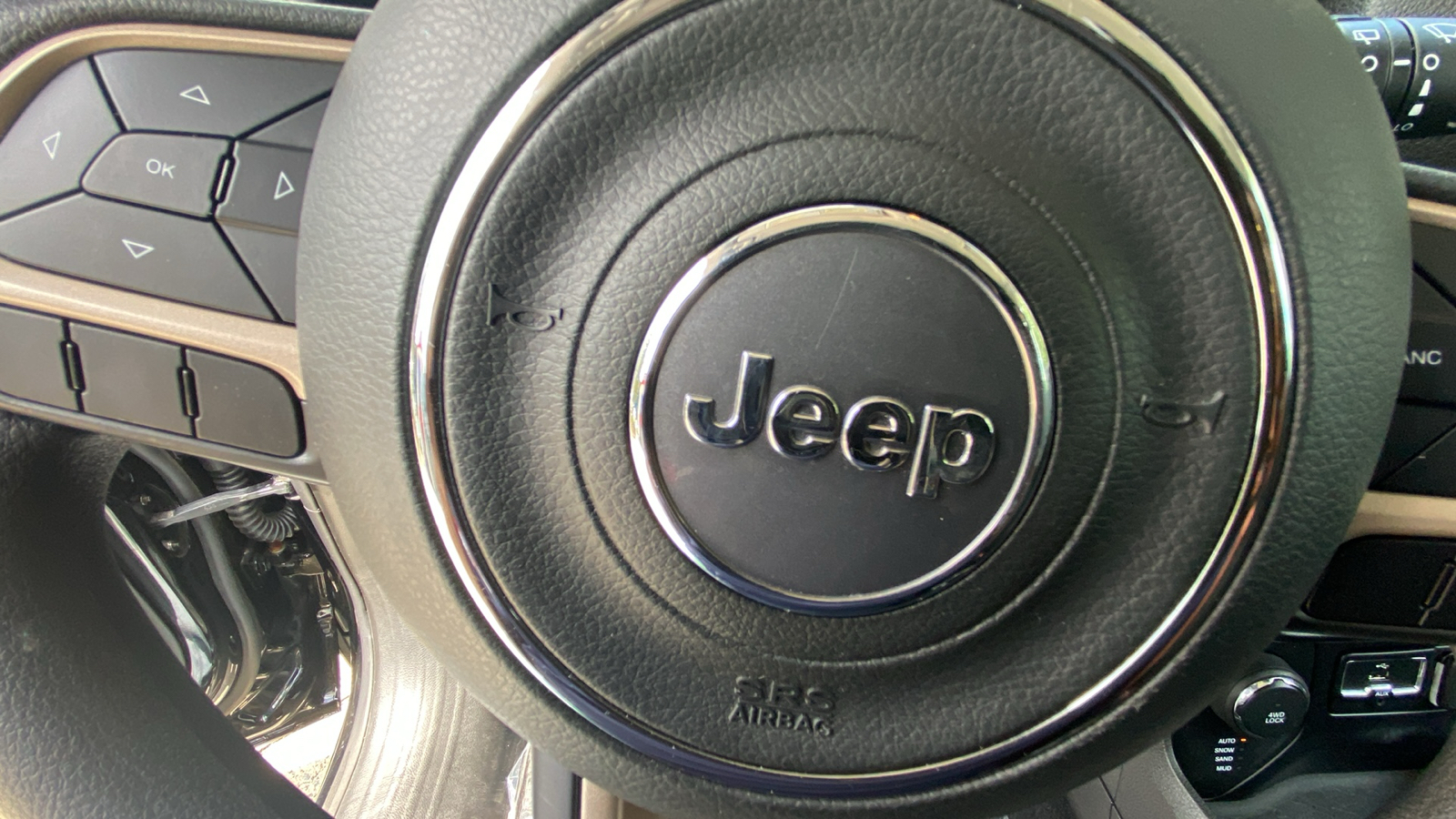 2017 Jeep Renegade Sport 25
