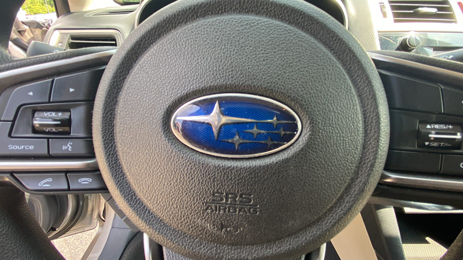 2018 Subaru Outback 2.5i 26