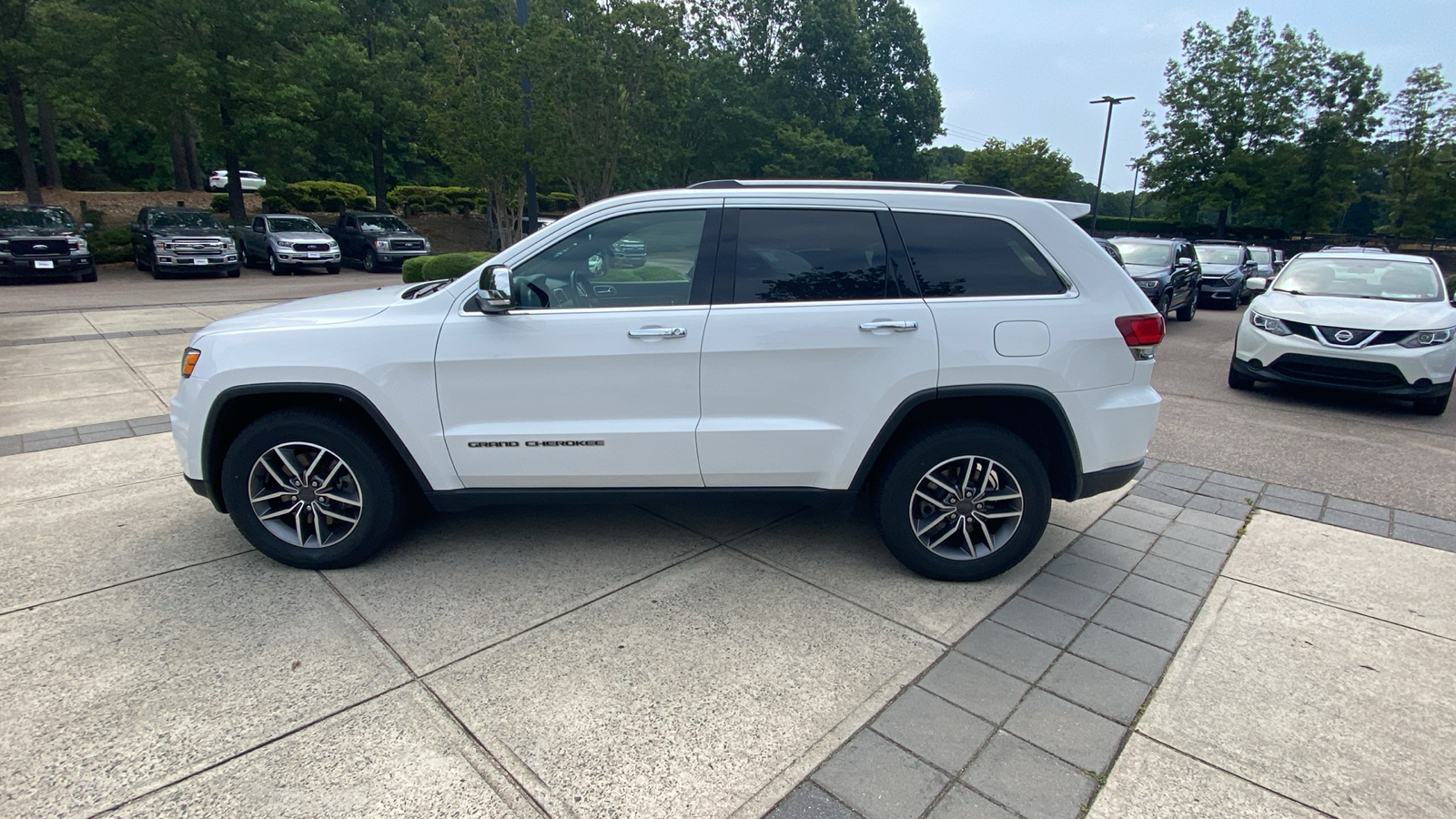 2021 Jeep Grand Cherokee Limited 8