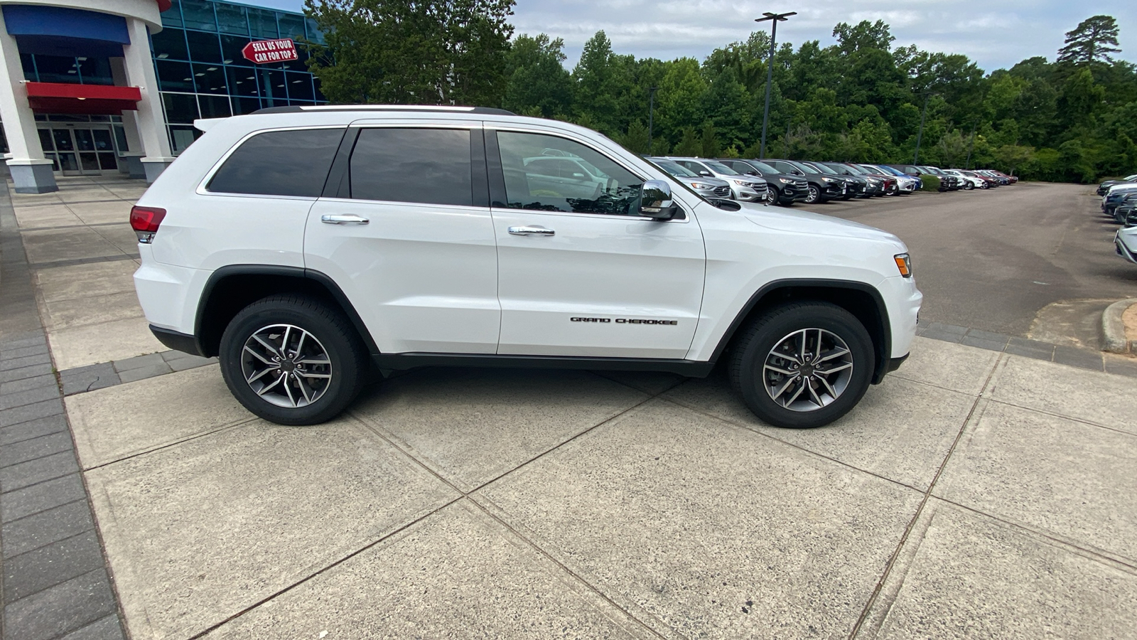 2021 Jeep Grand Cherokee Limited 17