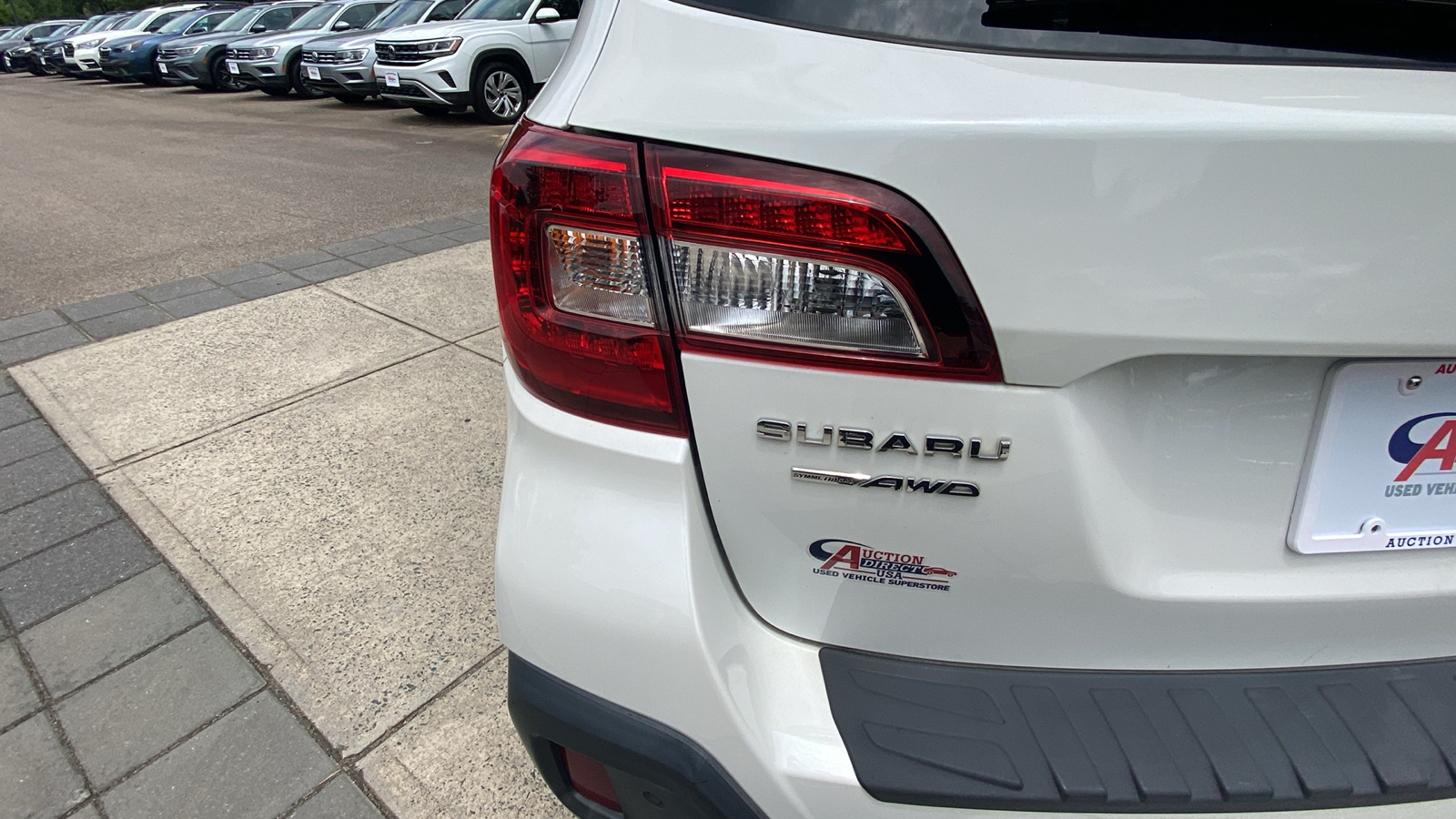 2019 Subaru Outback 3.6R 12