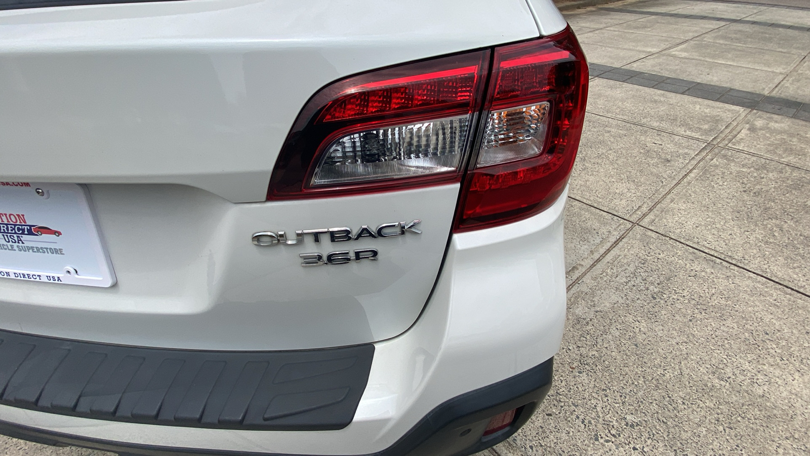 2019 Subaru Outback 3.6R 14