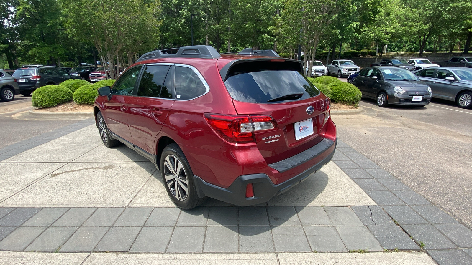 2018 Subaru Outback 2.5i 10