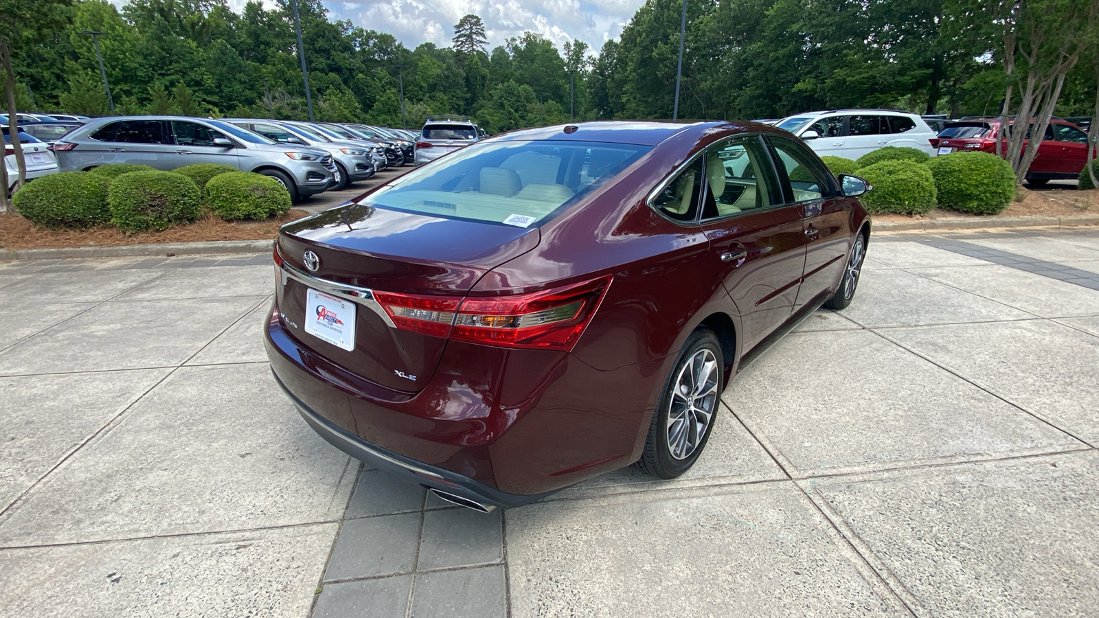 2018 Toyota Avalon XLE 14