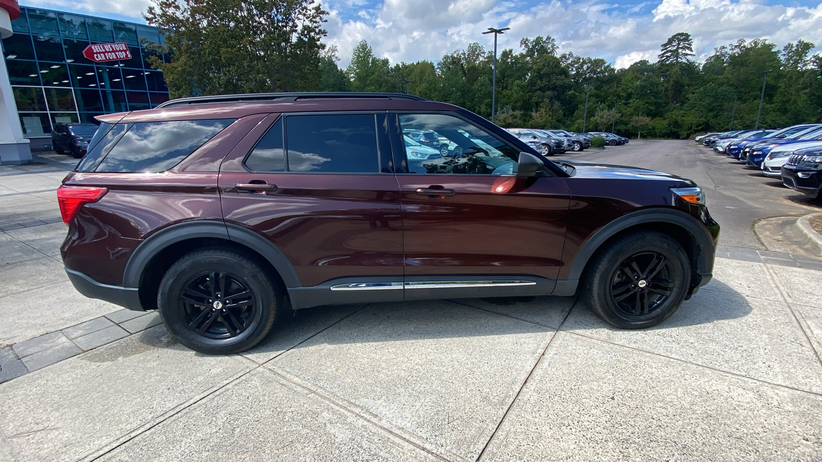 2020 Ford Explorer XLT 16