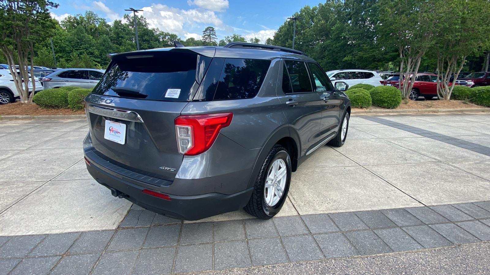 2021 Ford Explorer XLT 14