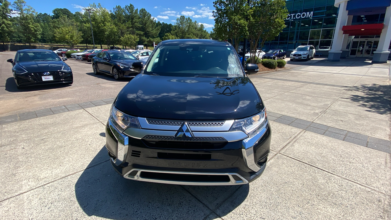 2020 Mitsubishi Outlander SE 3