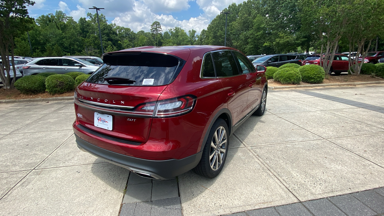 2019 Lincoln Nautilus Select 15